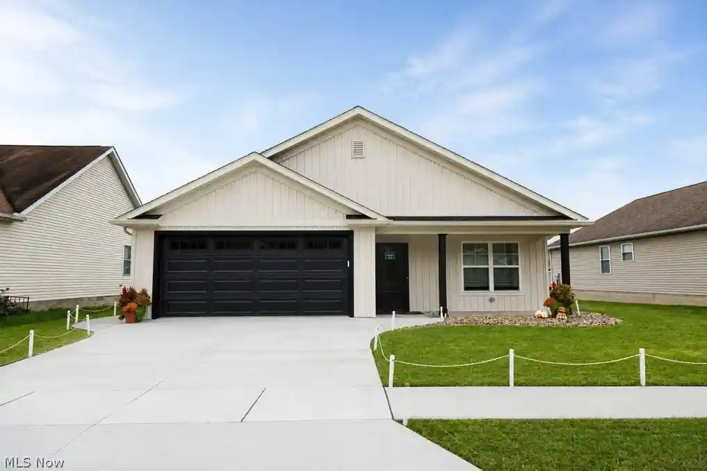 Single family home for sale at 1703 Jenna Dr, Wooster, OH 44691 | MLS# 5252929