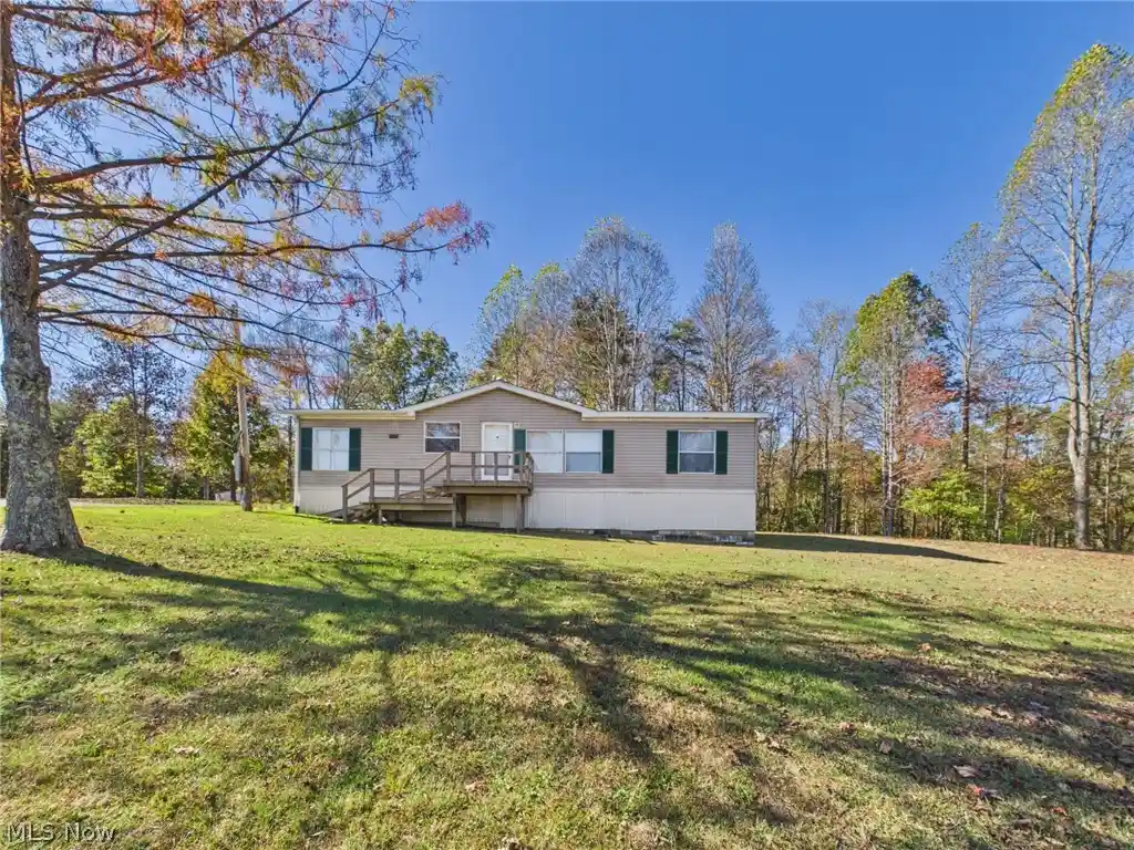 Photo 1 of Single family home for sale at 9644 Elizabeth Pike, Elizabeth, WV 26143 | MLS# 5256717 | Listing updated on 2026-10-29