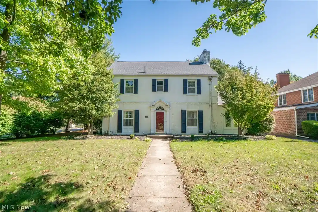 Single family home for sale at 2412 University Ave NW, Canton, OH 44709 | MLS# 5257122