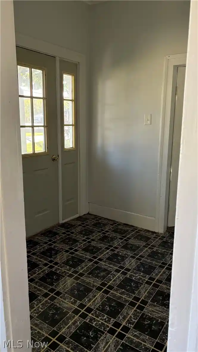 Single family home for sale at 10277 State Route 9, Hanoverton, OH 44423 | MLS# 5257148