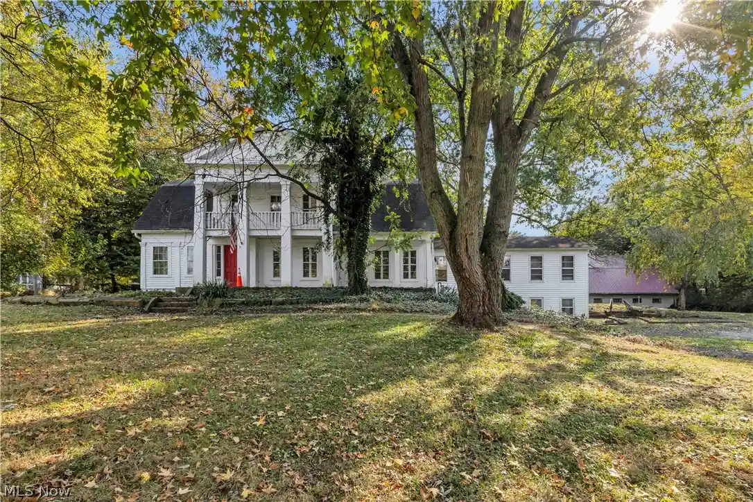 Photo 1 of Single family home for sale at 220 W Steels Corners Rd, Cuyahoga Falls, OH 44223 | MLS# 5256357 | Listing updated on 2026-10-29