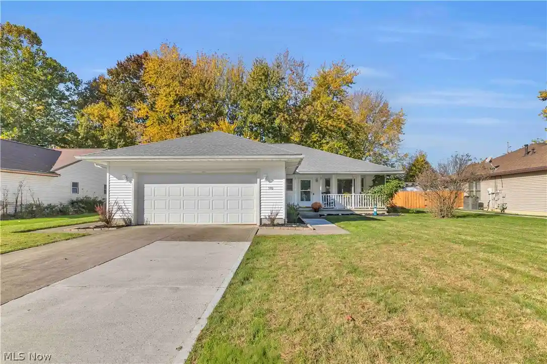 Single family home for sale at 590 Bayberry Dr, Elyria, OH 44035 | MLS# 5256899
