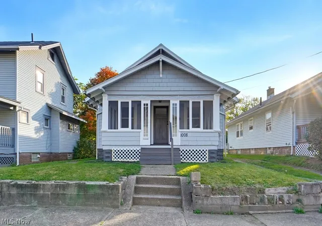 Photo 1 of Single family home for sale at 1008 Clinton Ave Sw, Canton, OH 44706 | MLS# 5257096 | Listing updated on 2026-10-29