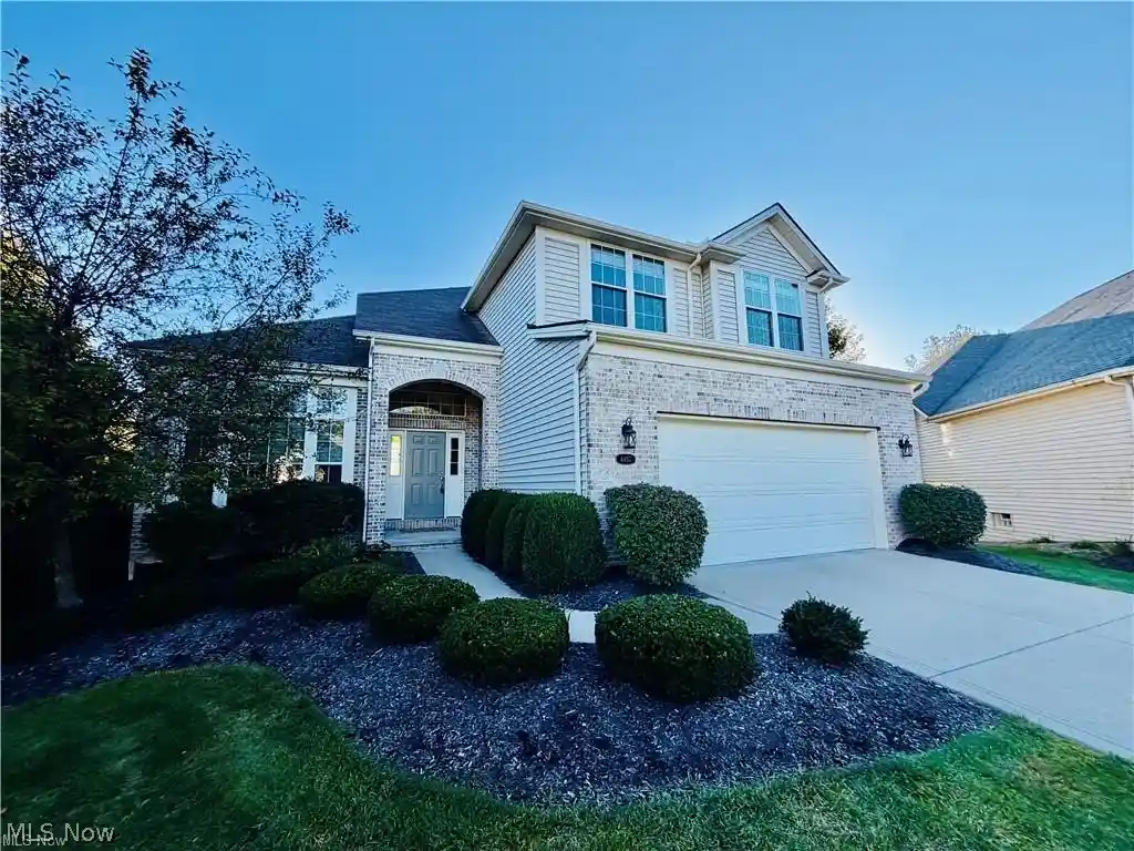 Single family home for sale at 4457 Forest Lake Ct, Stow, OH 44224 | MLS# 5257035