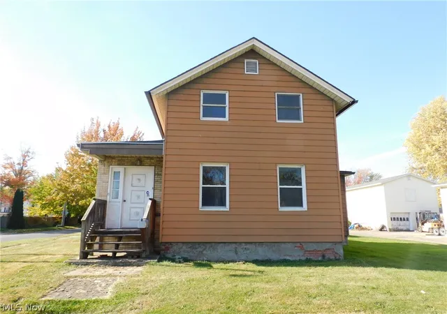 Photo 1 of Single family home for sale at 389 Broad St, Conneaut, OH 44030 | MLS# 5257226 | Listing updated on 2026-10-30