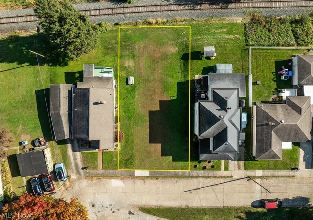 Photo 4 of Land for sale at 0 Grand Ave, Shadyside, OH 43947 | MLS# 5256898 | Listing updated on 2026-10-30