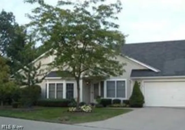 Condominium at 31825 Bayview Dr, Avon Lake, OH 44012 | MLS# 5256280 | | Sold on 2026-10-26
