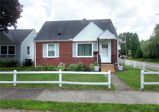 Photo 1 of Single family home for sale at 1344 Nw 24th Street, Canton, OH 44709 | MLS# 5257269 | Listing updated on 2026-10-30