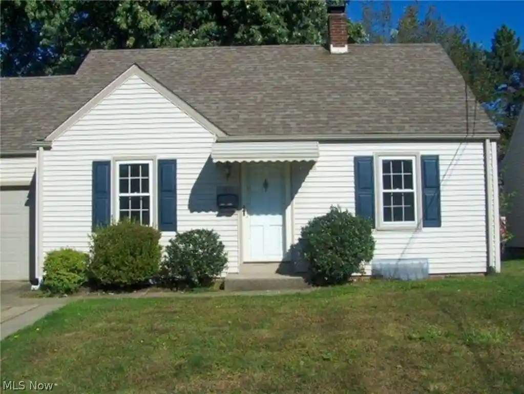 Single family home for sale at 1611 25th Street NW, Canton, OH 44709 | MLS# 5257286