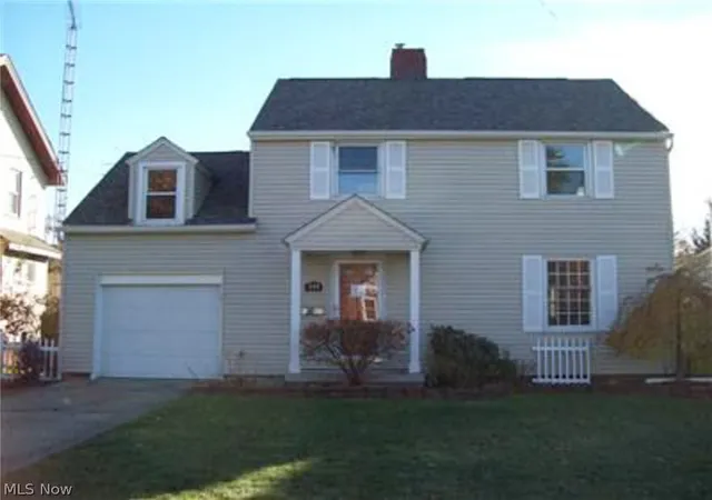 Single family home for sale at 804 29th Street NE, Canton, OH 44714 | MLS# 5257292