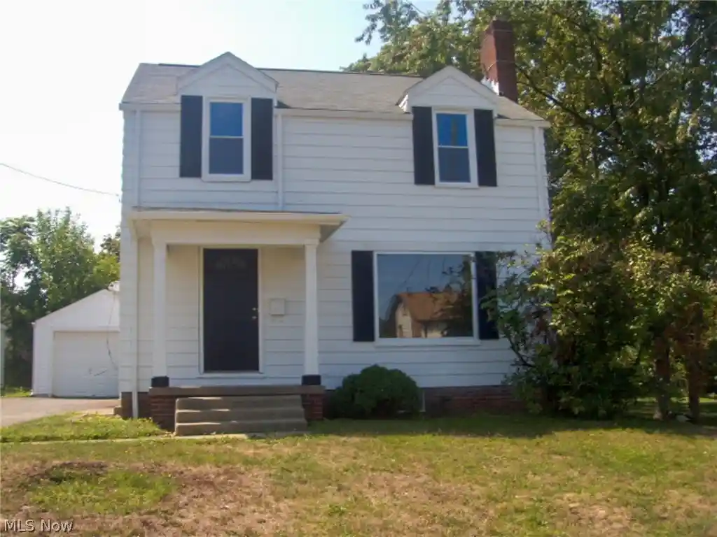 Single family home for sale at 1012 28th Street NE, Canton, OH 44714 | MLS# 5257293 | Listing updated on 2026-10-30