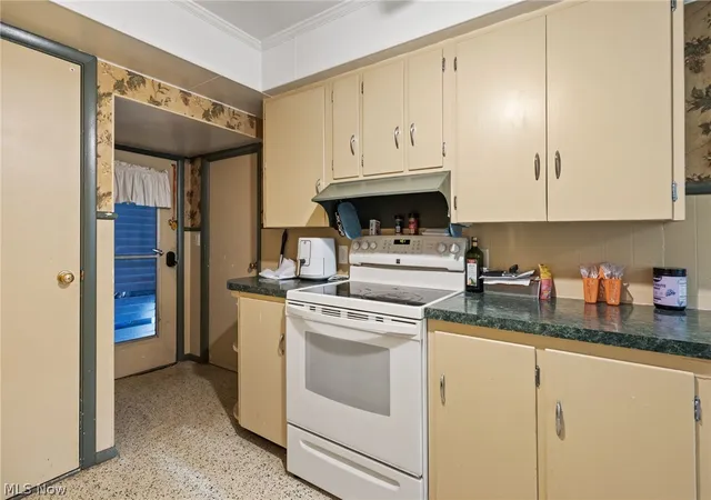 Photo 4 of Single family home for sale at 10 Olive St, Norwalk, OH 44857 | MLS# 5256354 | Listing updated on 2026-10-30