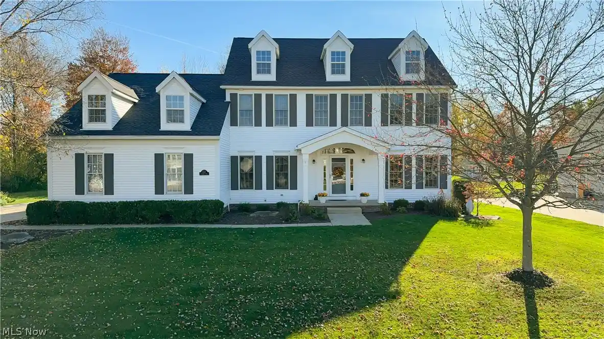 Single family home for sale at 150 Chadwick Dr, Aurora, OH 44202 | MLS# 5253615