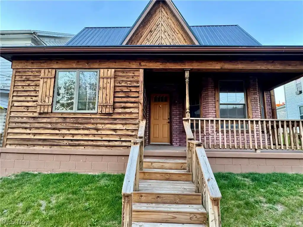 Photo 1 of Single family home for sale at 115 E Market St, Belmont, OH 43718 | MLS# 5257189 | Listing updated on 2026-10-30