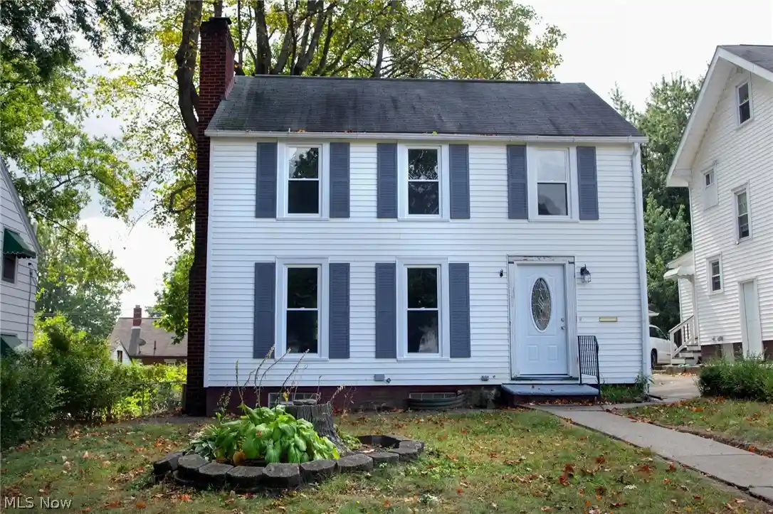 Single family home for sale at 1330 24th Street NE, Canton, OH 44714 | MLS# 5257368