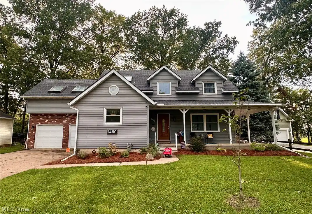 Photo 1 of Single family home for sale at 1460 Lexington Dr, Vermilion, OH 44089 | MLS# 5257352 | Listing updated on 2026-10-30