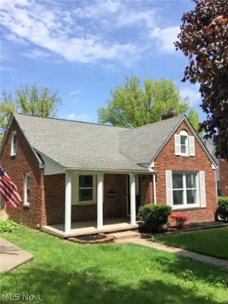 Single family home for sale at 1335 22nd Street NE, Canton, OH 44714 | MLS# 5257385