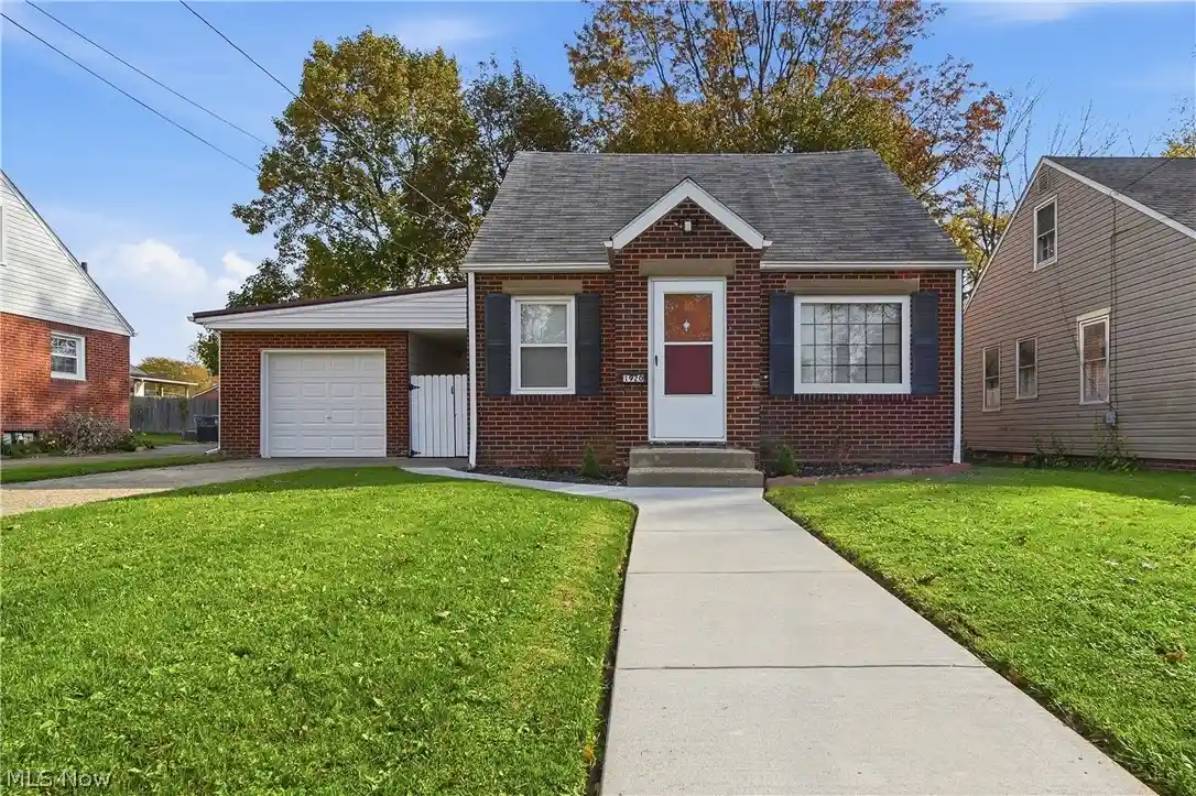Single family home for sale at 1920 Gibbs Ave NE, Canton, OH 44714 | MLS# 5257311