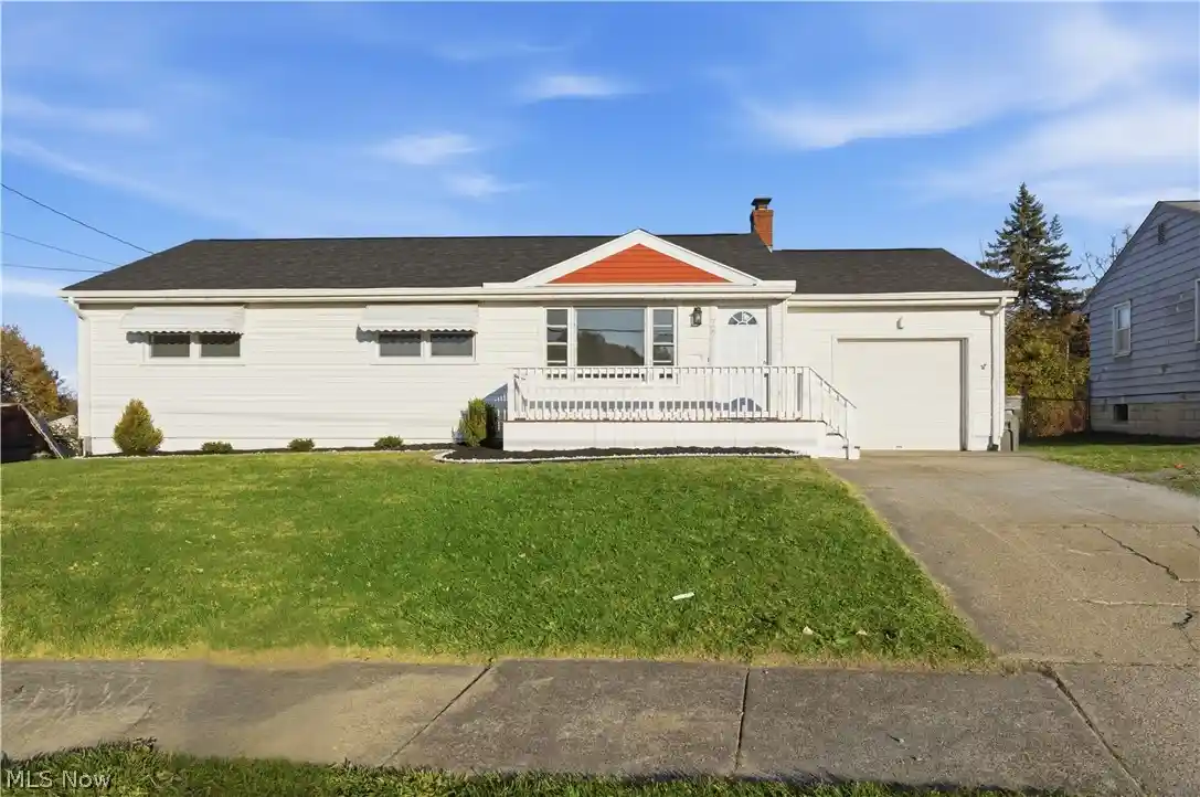 Single family home for sale at 727 Wesley Ave, Youngstown, OH 44509 | MLS# 5257372