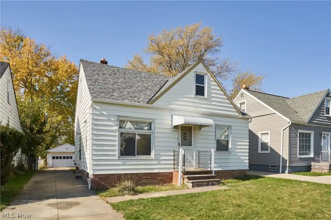 Single family home for sale at 5170 Arch St, Maple Heights, OH 44137 | MLS# 5256767