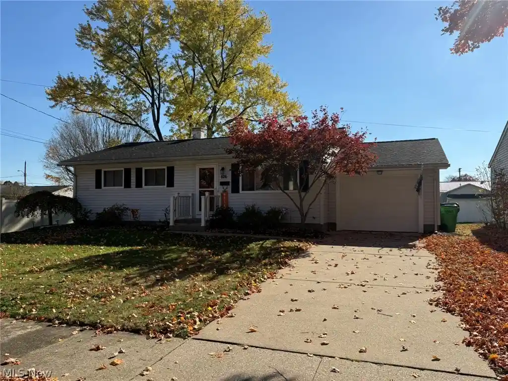 Photo 1 of Single family home for sale at 826 Chelsea Dr, Dover, OH 44622 | MLS# 5257535 | Listing updated on 2026-10-30