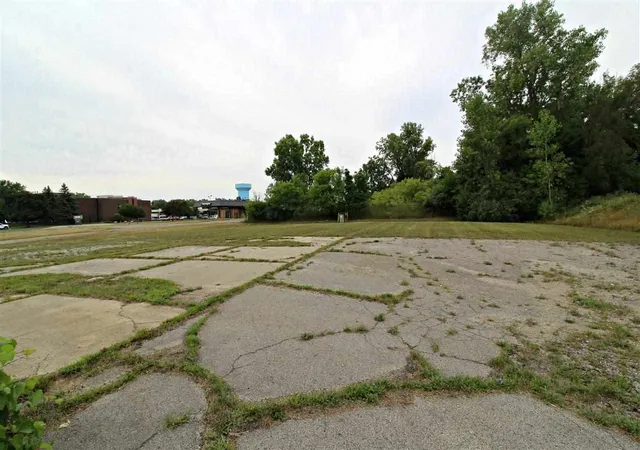 Photo 2 of Land for sale at 3309 Beecher Rd, Flint, MI 48503 | MLS# 5020393465 | Listing updated on 2026-08-17