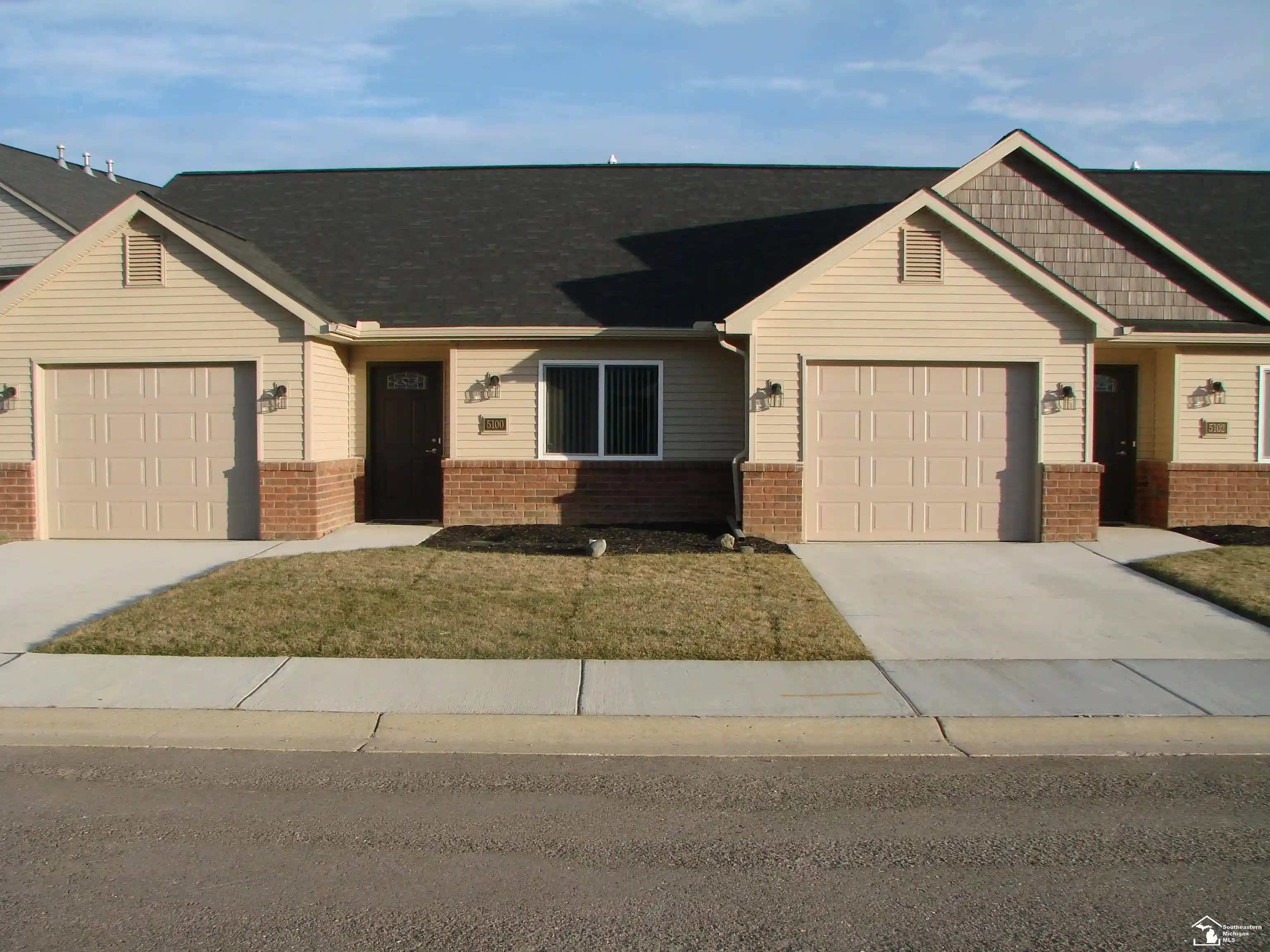 Listing Photo 1 - Condo for sale in 5100 Volterra Dr located at 5100 Volterra Dr, Monroe, MI 48161 - Unit 5100 Volterra Dr