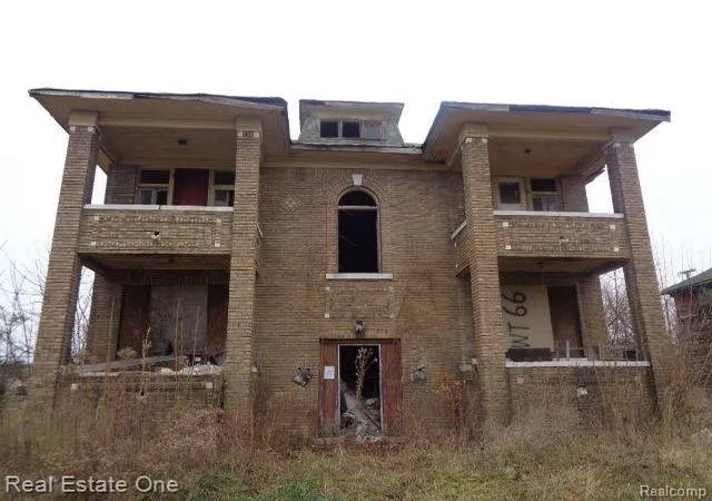 1st image of 3758 Rochester St, Detroit, MI 48206 | MLS# 20221068045