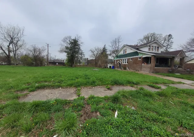 Photo 1 of Land for sale at 3967 Beaconsfield St, Detroit, MI 48224 | MLS# 20230030932 | Listing updated on 2026-06-25