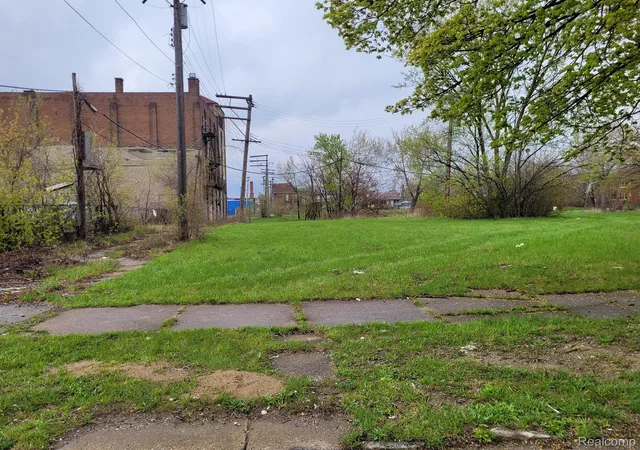 Photo 1 of Land for sale at 3358 Rochester St, Detroit, MI 48206 | MLS# 20230031056 | Listing updated on 2026-10-26
