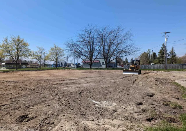 5th image of 100 W Huron, Au Gres Township Arenac, MI 48703 | MLS# 77080005854