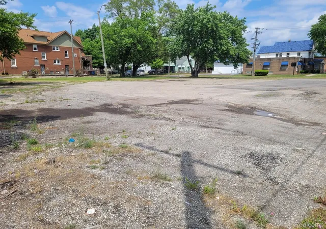 Photo 3 of Land for sale at 8544 W Chicago, Detroit, MI 48204 | MLS# 20230048454 | Listing updated on 2026-07-07