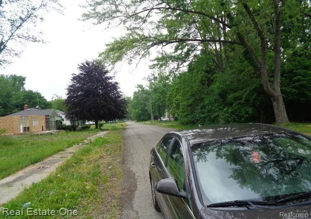 8th image of 19411 Kentfield St, Detroit, MI 48219 | MLS# 20230049174