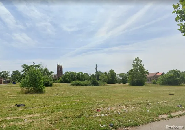 Land for sale at 2637 W Boston Blvd, Detroit, MI 48206 | MLS# 20230056943
