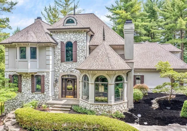 Photo 1 of Single family home for sale at 7949 Brg Valley Dr, Clarkston, MI 48348 | MLS# 58050121405 | Listing updated on 2026-10-28