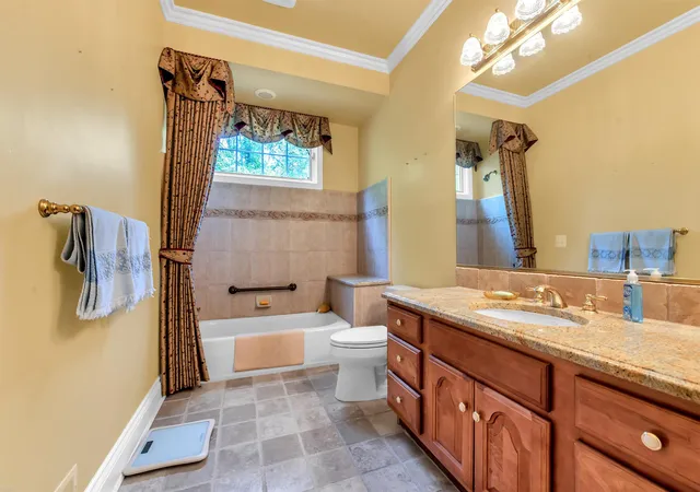 Photo 4 of Single family home for sale at 7949 Brg Valley Dr, Clarkston, MI 48348 | MLS# 58050121405 | Listing updated on 2026-10-28