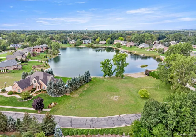 Photo 4 of Land for sale at 4544 Coastal Pkwy, White Lake, MI 48386 | MLS# 20230078768 | Listing updated on 2026-07-13