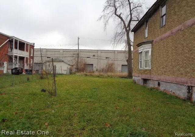 Photo 1 of Land for sale at 568 E Bethune St, Detroit, MI 48202 | MLS# 20230101923 | Listing updated on 2026-01-21