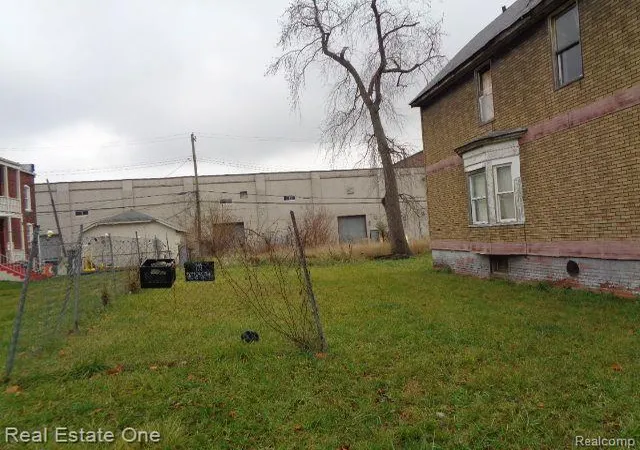 Photo 1 of Land for sale at 568 E Bethune St, Detroit, MI 48202 | MLS# 20230101923 | Listing updated on 2026-01-21