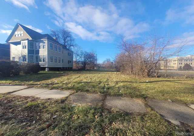 5th image of 90 Blaine St, Detroit, MI 48202 | MLS# 20240007195