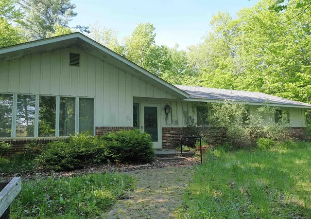 Photo 1 of Single family home for sale at 30410 Co Rd 407 Rd, Newberry, MI 49868 | MLS# 58050133513 | Listing updated on 2026-08-24