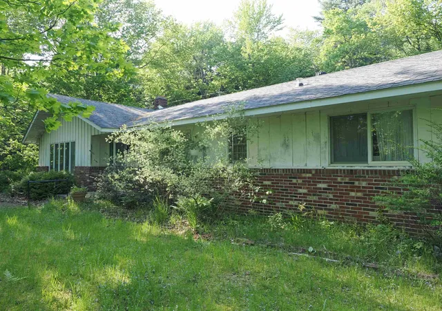 Photo 2 of Single family home for sale at 30410 Co Rd 407 Rd, Newberry, MI 49868 | MLS# 58050133513 | Listing updated on 2026-08-24