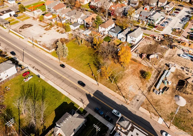 Photo 2 of Land for sale at 2140 Alter Rd, Detroit, MI 48215 | MLS# 20240017212 | Listing updated on 2026-09-14