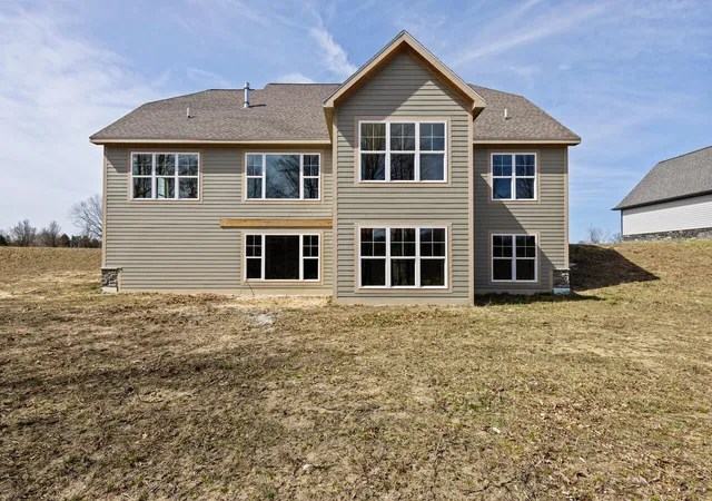 3rd image of 11290 Killarney Dr Dr, Stanwood, MI 49346 | MLS# 72024017709