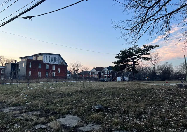 Photo 1 of Land for sale at 625 Custer St, Detroit, MI 48202 | MLS# 20240024427 | Listing updated on 2026-08-20