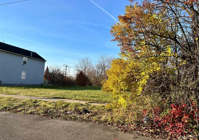 Photo 2 of Land for sale at 3967 17th St, Detroit, MI 48208 | MLS# 20240024514 | Listing updated on 2026-08-20