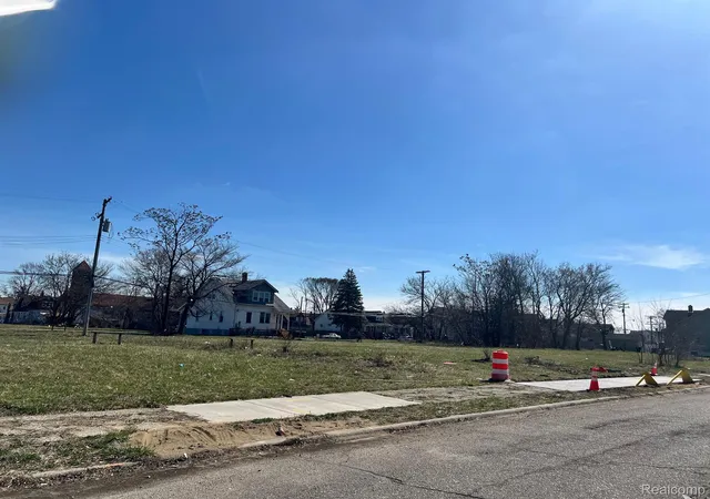 1st image of 13242 Buffalo St, Hamtramck, MI 48212 | MLS# 20240024961