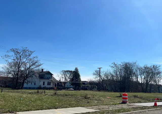 Photo 1 of Land for sale at 5224 Linwood St, Detroit, MI 48208 | MLS# 20240024964 | Listing updated on 2026-05-22