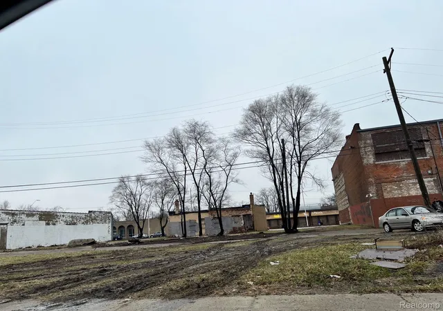 Photo 1 of Land for sale at 9650 W Jeffries Fwy, Detroit, MI 48204 | MLS# 20240024979 | Listing updated on 2026-05-22