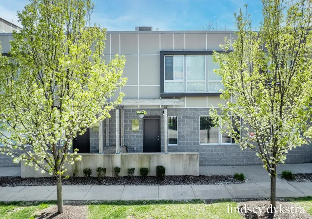 1st image of 600 Douglas St Nw #612B, Grand Rapids City Kent, MI 49505 | MLS# 65024019597